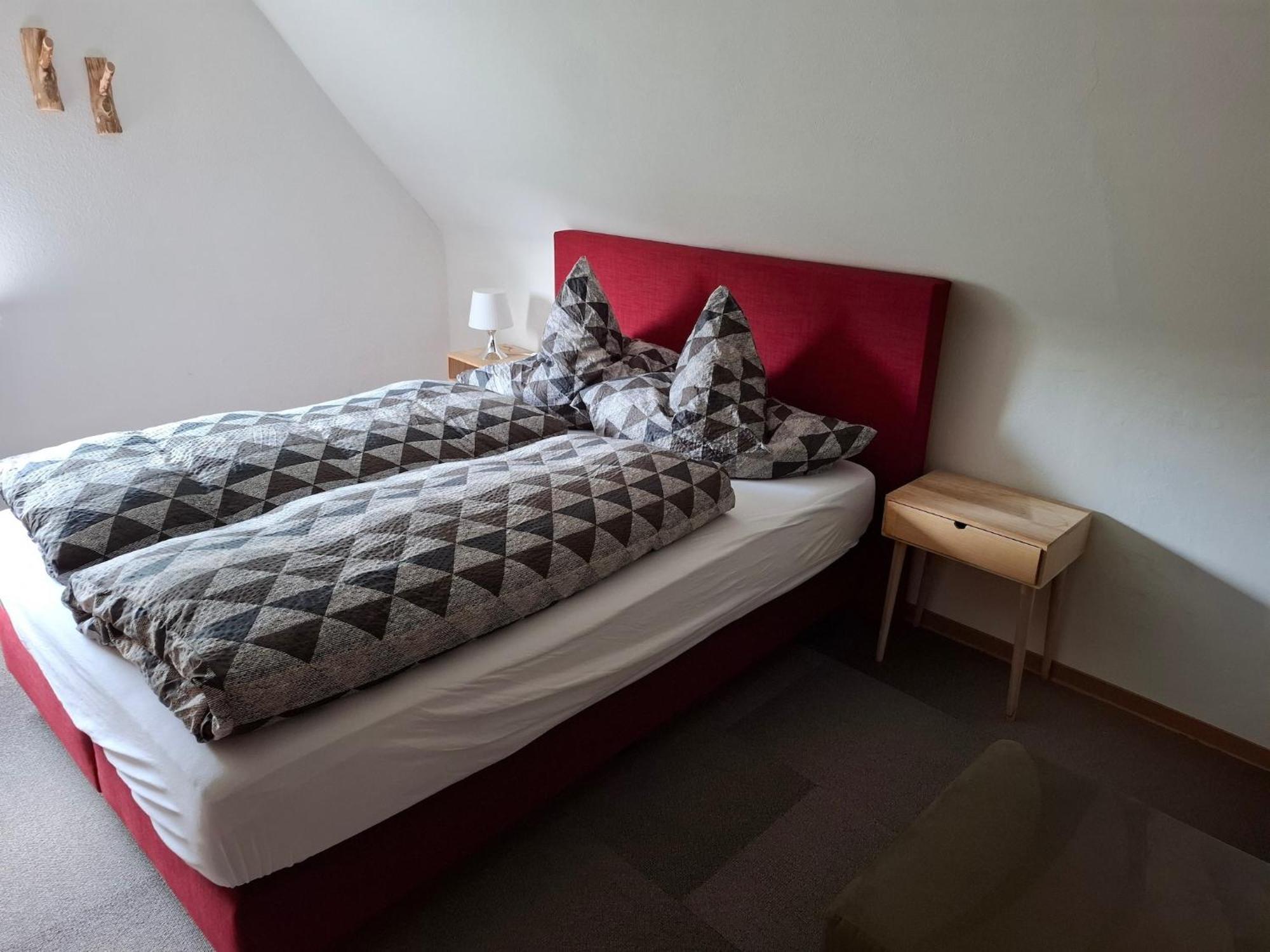 Cosy Apartment In Schwalefeld Near Willingen With Private Terrace Extérieur photo