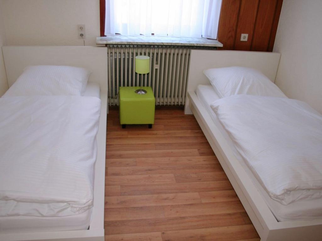 Cosy Apartment In Schwalefeld Near Willingen With Private Terrace Extérieur photo