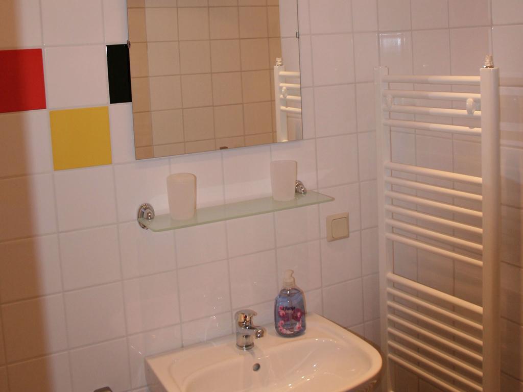 Cosy Apartment In Schwalefeld Near Willingen With Private Terrace Extérieur photo